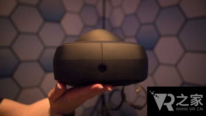 不一樣的SteamVR：LG VR頭顯動手玩