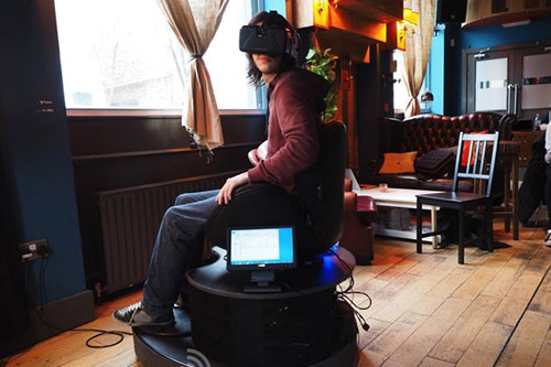 現在的VR都這么玩 電子座椅Roto VR開訂