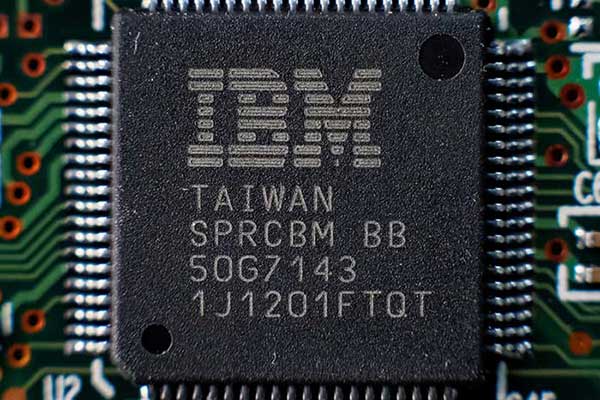 續(xù)航提升數(shù)倍！IBM 5nm制程吊打Intel